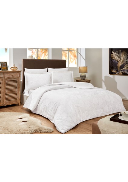 Yaprak Çift Kişilik Jakarlı Saten Nevresim Takımı fırsatları