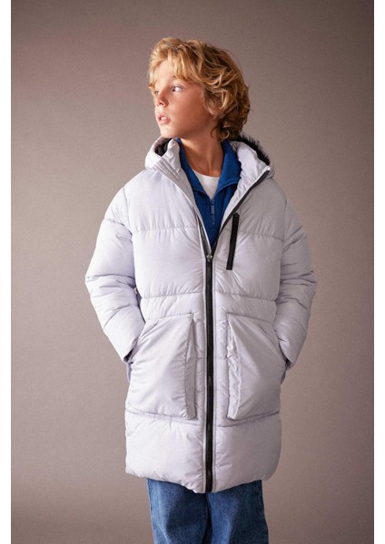 Erkek Çocuk Su Geçirmez Reflektör Baskılı Kapüşonlu Polar Astarlı Uzun Mont Kaban A2729A823WN