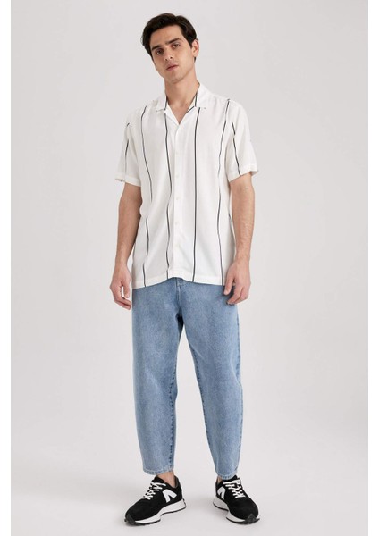 Regular Fit Apaş Yaka Baskılı Viskon Kısa Kollu Gömlek X4729AZ23SM indirimleri