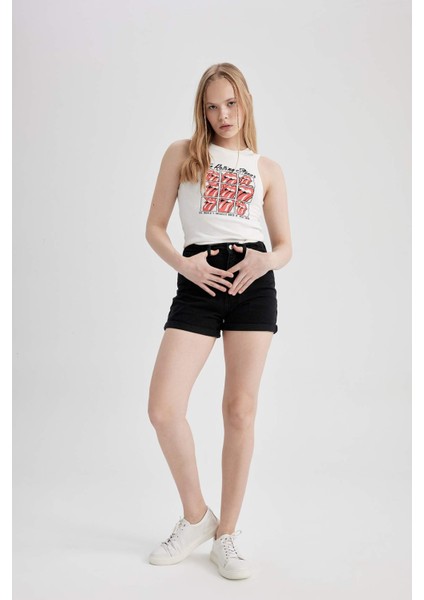 Mom Fit Yüksek Bel Katlamalı Paça Jean Şort A2621AX23SM