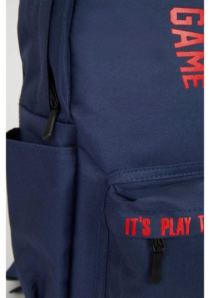 Unisex NBA Wordmark Su Geçirmez Kumaş Okul Çantası A5472AXNS fırsatları