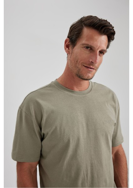 %100 Pamuk Oversize Geniş Kalıp Bisiklet Yaka Basic Düz Kısa Kollu Tişört modelleri