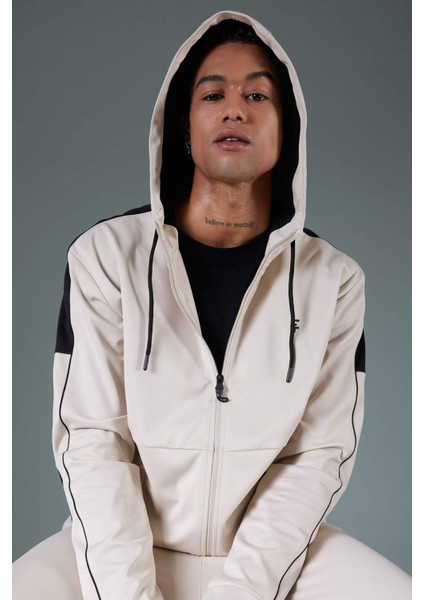 DeFactoFit Standart Fit Normal Kesim Skuba Dalgıç Kumaş Kapüşonlu Fermuarlı Sweatshirt B4535AX24SP