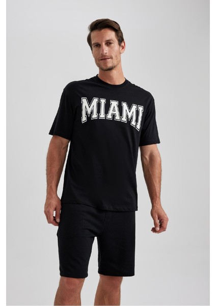 Regular Fit Bisiklet Yaka Baskılı Kısa Kollu Tişört B0656AXNS modelleri