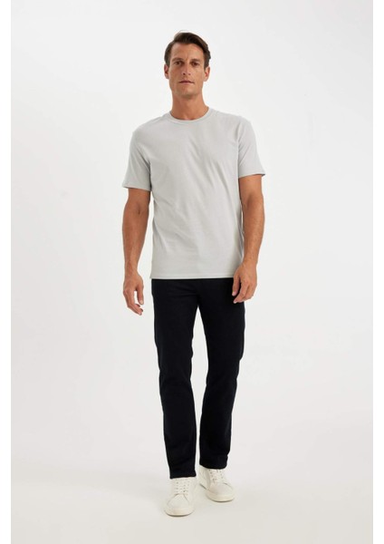 New Regular Fit Bisiklet Yaka Basic Düz %100 Pamuk Kısa Kollu Tişört V7699AZ24SP fiyatları