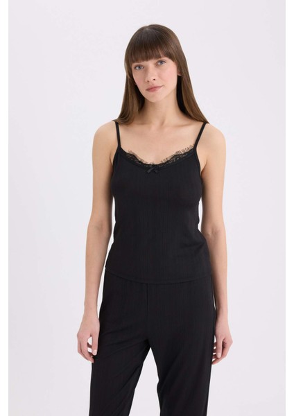 Fall in Love Askılı Pijama Üstü B7066AX23WN