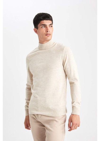 Slim Fit Dar Kesim Yarım Balıkçı Yaka Basic Düz Triko Kazak R1127AZ24SP