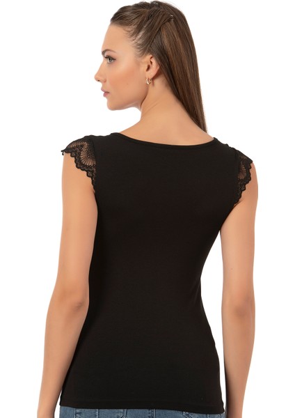 Özkan 25430 Kadın Pamuklu Modal Saten Yaka Dantelli Atlet fiyatları