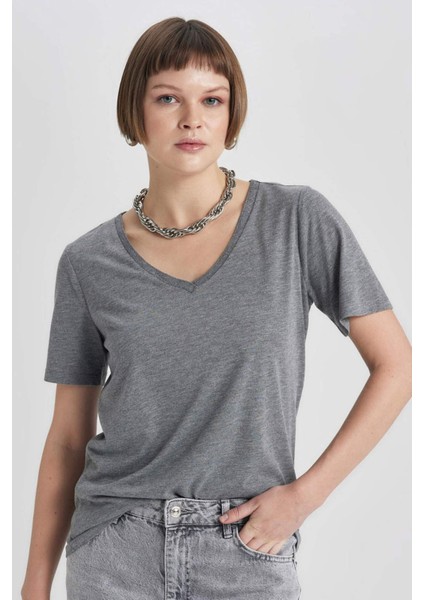 Regular Fit V Yaka Kısa Kollu Tişört K5057AZ24SP