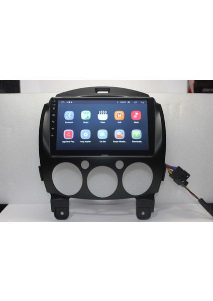 Mazda 2 2009/2013 9 Inç 8-128