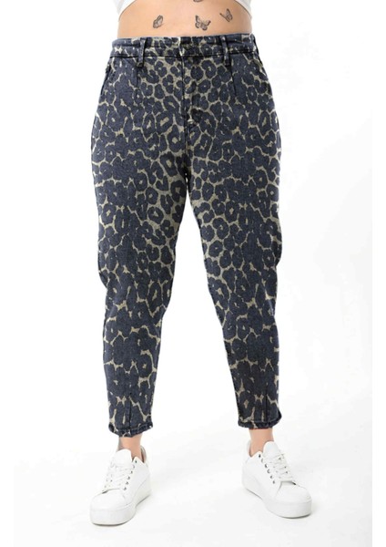 Mom Fit Jean Büyük Beden Yüksek Bel Carrot Kesim Dar Paça Pileli Esnek Kot Pantolon C600 fiyatları