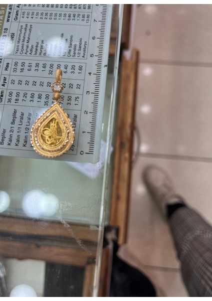 14 Ayar Altın Tugra Kolye Uçu 2,34 gr