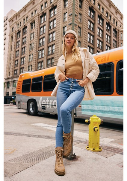 Düğme Detaylı Skinny Jean Pantolon fiyatları