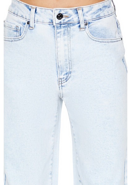 High-Rise Wide-Leg Jean Pantolon