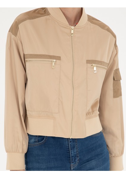 Kadın Bej Crop Top Mont 50282396-VR011