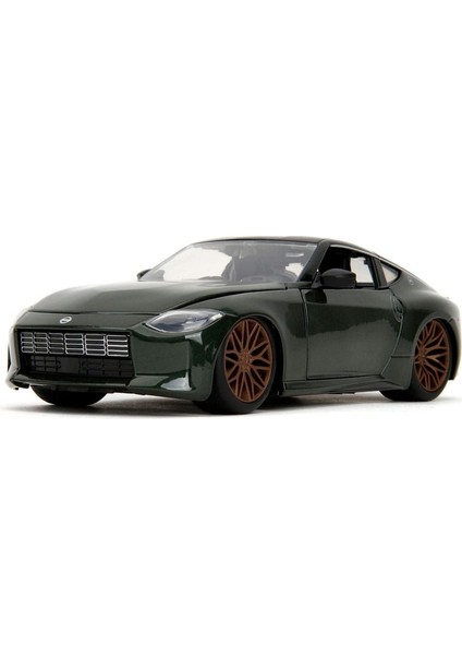 Fast & Furious 2023 Nissan 1:24 - Hızlı ve Öfkeli 1:24 Ölçek Metal