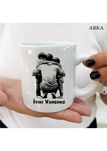 Iyiki Varsınız Dayanıklı ve Şık Kişiye Özel Kupa Bardaklar fiyatları