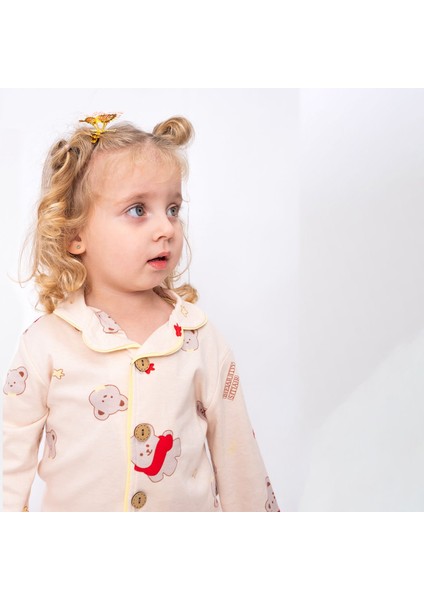 Somon Sarı Biyeli Kırmızı Ayıcık Desenli Kruvaze Yaka Pijama Takımı fiyatları