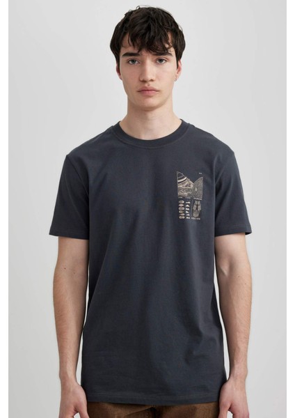 %100 Pamuk Slim Fit Dar Kesim Bisiklet Yaka Baskılı Kısa Kollu Tişört C2131AX24SM