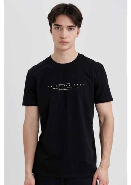 Slim Fit Dar Kesim Bisiklet Yaka Baskılı Kısa Kollu Tişört C2076AX24SM