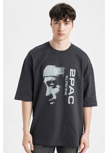 Tupac Shakur Loose Fit Bisiklet Yaka Kısa Kollu Tişört B8103AX24SM