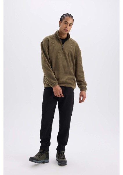 Comfort Regular Fit Rahat Kalıp Dik Yaka Baskılı Polar Sweatshirt C7795AX24AU