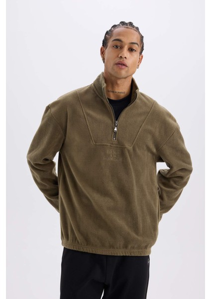 Comfort Regular Fit Rahat Kalıp Dik Yaka Baskılı Polar Sweatshirt C7795AX24AU