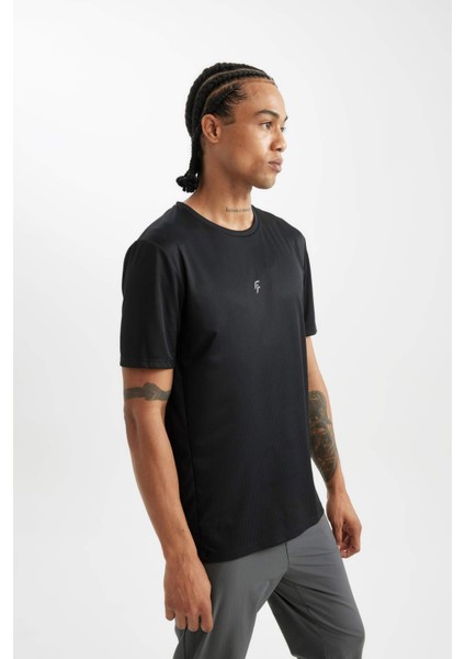 Fit Slim Fit Dar Kesim Bisiklet Yaka Baskılı Sporcu Kısa Kollu Tişört X6142AZ24AU modelleri