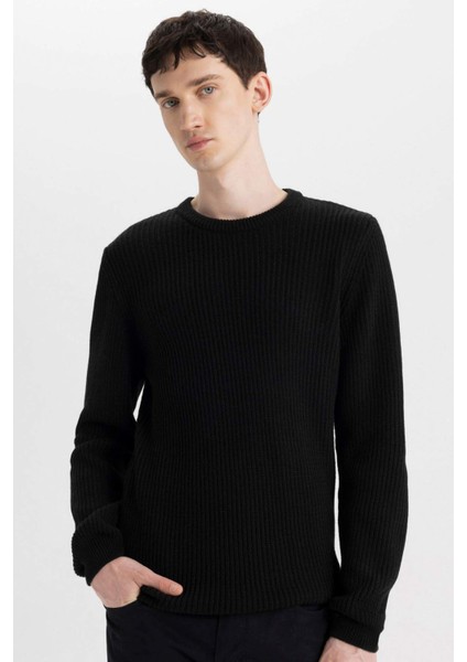 Standart Fit Normal Kesim Bisiklet Yaka Dokulu Triko Kazak C8814AX24WN