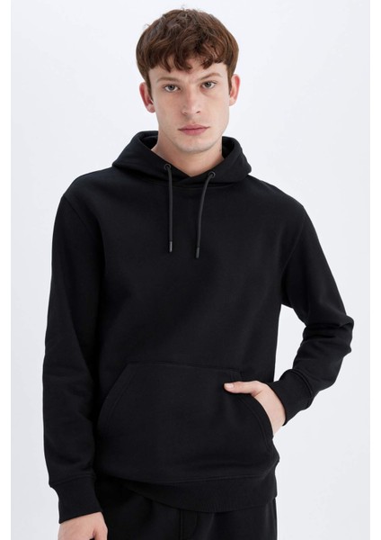 Regular Fit Kapüşonlu Kanguru Cepli İçi Yumuşak Tüylü Basic Düz Sweatshirt X8283AZ24AU