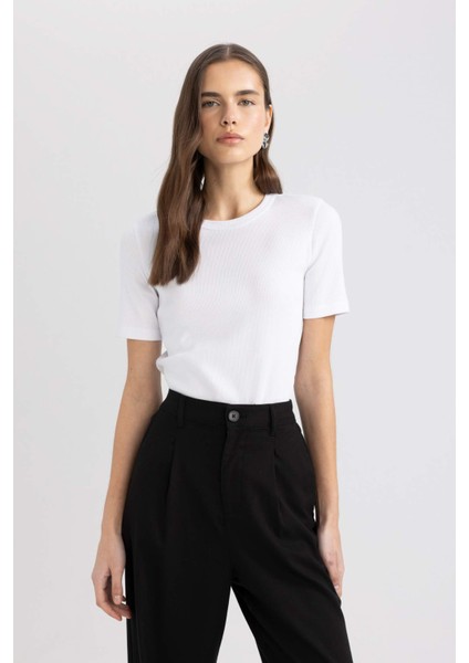 Slim Fit Dar Kesim Bisiklet Yaka Fitilli Kaşkorse Basic Düz Kısa Kollu Tişört C0097AX24SM modelleri