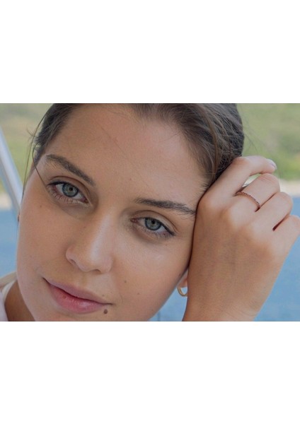Garnet Zirconia Taşlı Tamtur Yüzüğü fırsatları