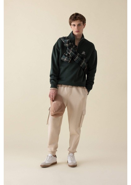 Comfort Regular Fit Rahat Kalıp Fermuarlı Dik Yaka Baskılı Sweatshirt C6132AX24AU
