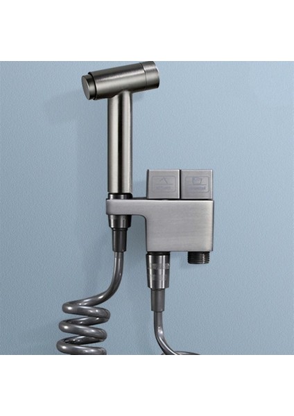 Banyo Bide Basınçlı Püskürtücü Taharet Musluğu Klozet Hortumu Antrasit Renk İthal 7 Yıl Güvenceli modelleri