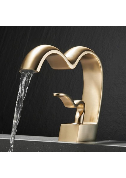 Banyo Lavabo Bataryası Mat Gold Renk Şelale Kalp Yeni Tasarım 7 Yıl Güvenceli İthal fırsatları