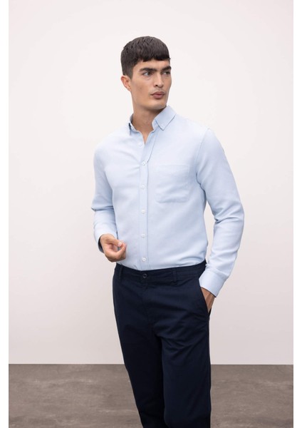 Slim Fit Dar Kesim Düğmeli Dokulu Düz Pamuk Karışımlı Uzun Kollu Gömlek T2066AZ24AU modelleri