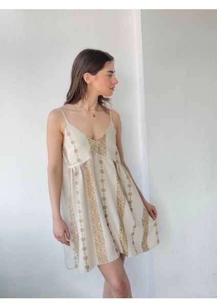 Tasarım June Askılı Nakışlı Mini Elbise (Astar Hediyeli) Kadın Krem