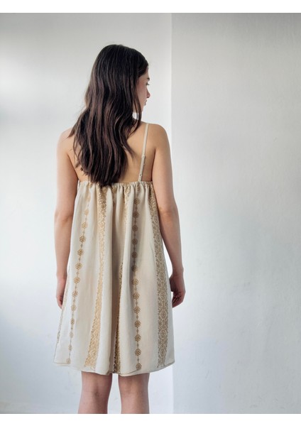 Tasarım June Askılı Nakışlı Mini Elbise (Astar Hediyeli) Kadın Krem modelleri