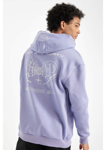 Rick and Morty Boxy Fit Kapüşonlu Sırt Baskılı Sweatshirt C6510AX24AU