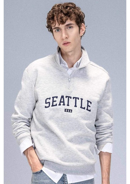 Relax Fit Fermuarlı Dik Yaka Baskılı Kalın Sweatshirt D2168AX24AU