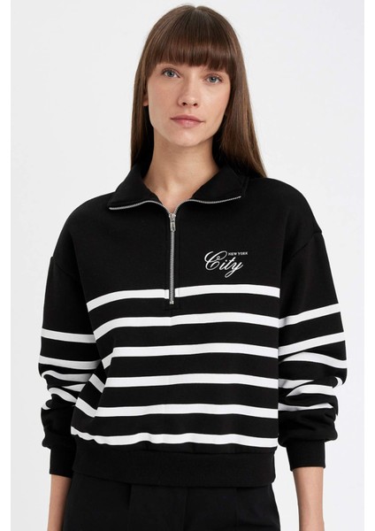 Regular Fit Yarım Fermuarlı Dik Yaka Çizgili Kalın Sweatshirt D5297AX24AU