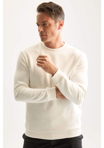 3 İplik Pamuklu Şardonlu İçi Polarlı Regular Fit Bisiklet Yaka Kalın Sweatshirt D7876AXNS