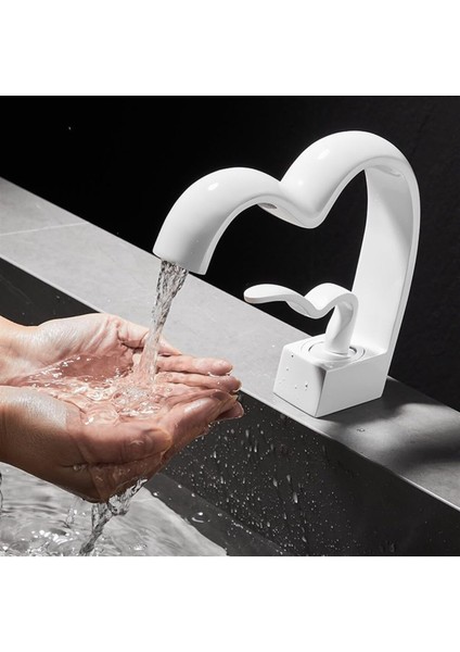 Banyo Lavabo Bataryası Beyaz Renk Şelale Kalp Yeni Tasarım 7 Yıl Güvenceli İthal fırsatları