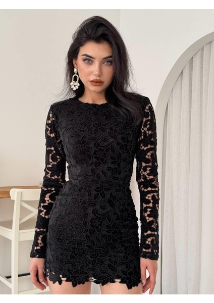 Sara Dantel Tasarım Mini Elbise