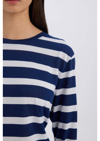 Regular Fit Bisiklet Yaka Çizgili Casual Uzun Kollu Tişört A9442AX24WN indirimleri