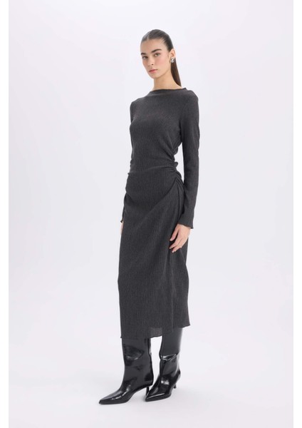Bodycon Vücudu Saran Yarım Balıkçı Yaka Basic Düz Bürümcük Uzun Kollu Midi Elbise D8643AX24AU
