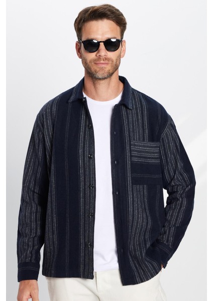 Erkek Relax Fit Rahat Kesim Oduncu Çizgili Tek Cepli Kışlık Gömlek