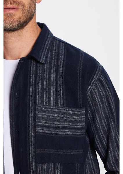 Erkek Relax Fit Rahat Kesim Oduncu Çizgili Tek Cepli Kışlık Gömlek modelleri