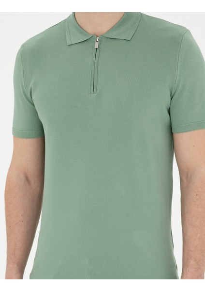 Erkek Çağla Slim Fit Fermuarlı Polo Yaka Triko Tişört 50288084-VR016