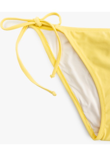 Astarlı Yanları Ipli Bikini Altı